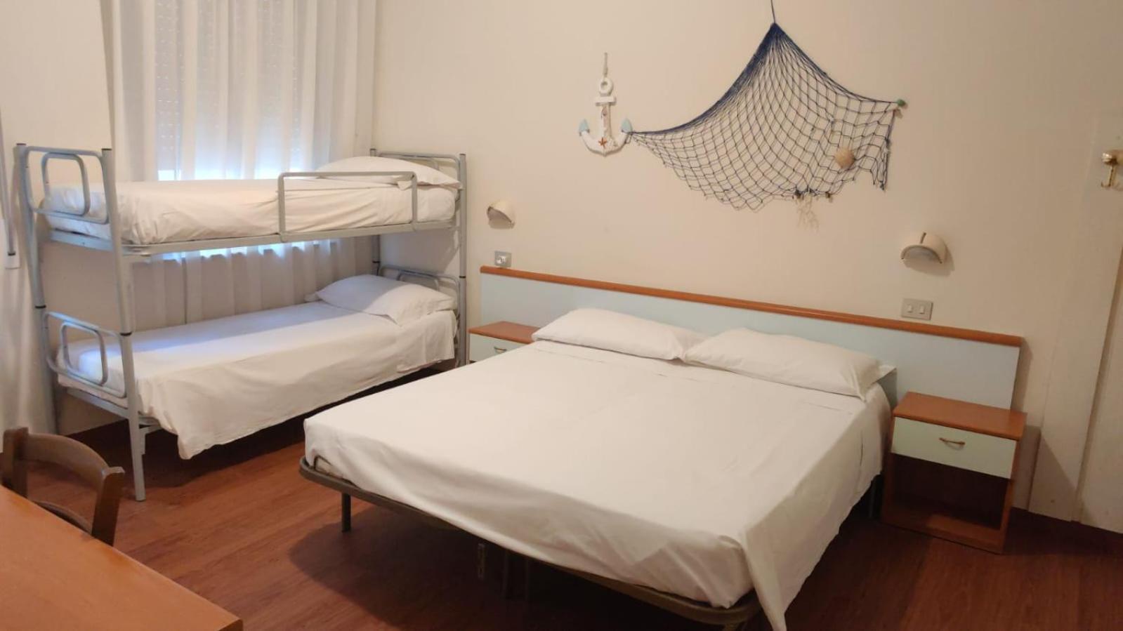Hotel Maracaibo Rimini Exterior photo
